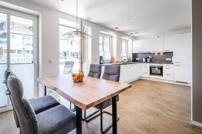 Küche/Küchenzeile in der Unterkunft Haus Hummerklippe Apartment 4