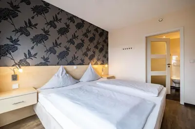 Ein Bett oder Betten in einem Zimmer der Unterkunft Haus Seehafen Seehafen 2 2