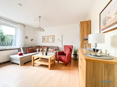 Ein Sitzbereich in der Unterkunft Ferienwohnung Seerose