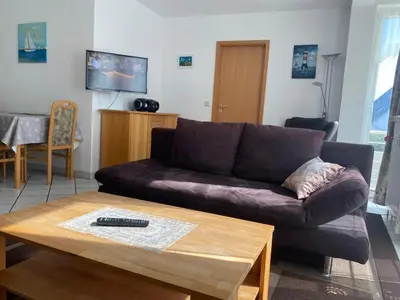 TV/Unterhaltungsangebot in der Unterkunft Duhner Düne Wohnung 11