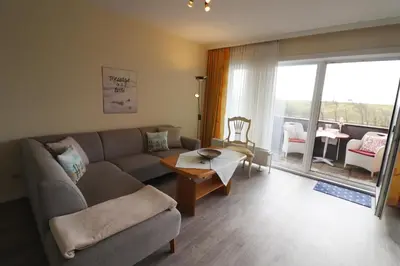 Ein Sitzbereich in der Unterkunft Haus Övern Diek Wohnung 2