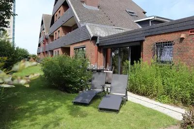 Ein Garten an der Unterkunft Haus Övern Diek Wohnung 4