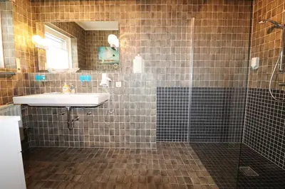 Ein Badezimmer in der Unterkunft Haus Övern Diek Wohnung 8