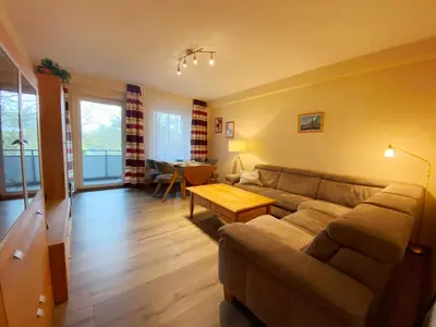 Ein Sitzbereich in der Unterkunft Haus am Kurpark Wohnung 11