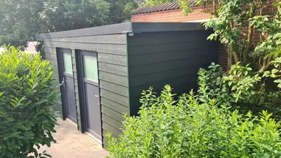 Ein Garten an der Unterkunft Elke 2