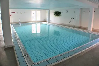Der Swimmingpool an oder in der Nähe von Residenz Kormoran 1 5