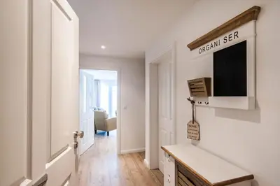 TV/Unterhaltungsangebot in der Unterkunft Weisse Villa Apartment 2 4 Estelles Beachhouse