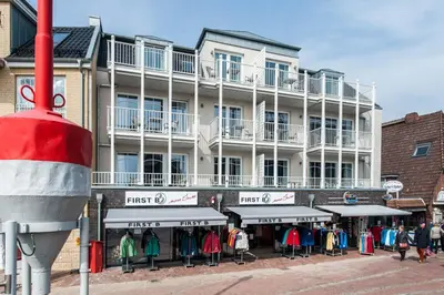 Gäste, die in der Unterkunft Weisse Villa Apartment 2 4 Estelles Beachhouse übernachten