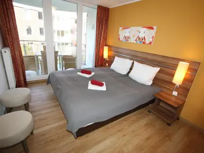 Ein Bett oder Betten in einem Zimmer der Unterkunft HP Touristik - Residenz Hohe Lith Neu 3 1 1