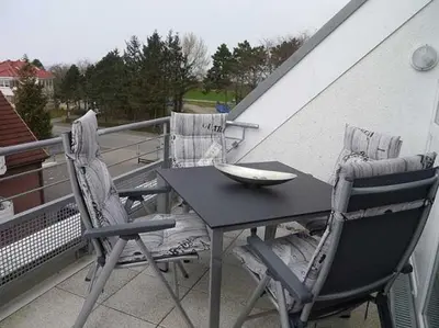 Ein Balkon oder eine Terrasse in der Unterkunft HP Touristik - Residenz Hohe Lith Neu 1 3