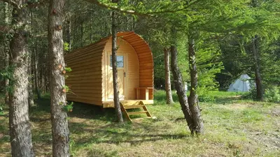 Naturlandschaft in der Nähe des Campingplatzes