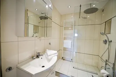 Ein Badezimmer in der Unterkunft Strandhochhaus SHC3