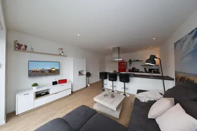 Ein Sitzbereich in der Unterkunft Ferienwohnung Quartier Hohe Geest 20 - Sahlenburg - a69835