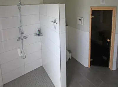 Ein Badezimmer in der Unterkunft Quartier Hohe Geest 18 - Strandzeit - a69837