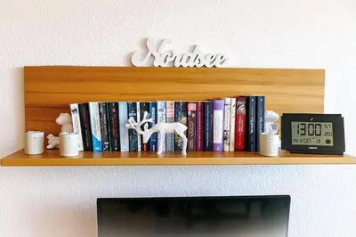 Die Bibliothek in der Ferienwohnung