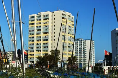 Das Gebäude in dem sich die Ferienwohnung befindet