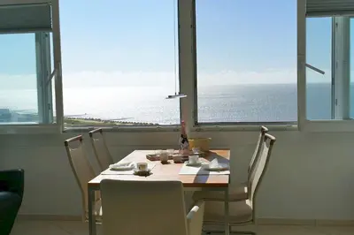 Ein allgemeiner Meerblick oder ein Meerblick von der Ferienwohnung aus