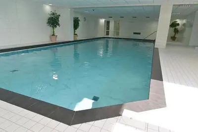 Der Swimmingpool an oder in der Nähe von Strandhochhaus SD12