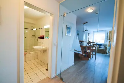 Ein Badezimmer in der Unterkunft Haus Nordseebrandung NB62