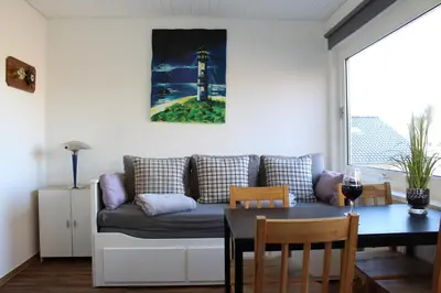 Ein Sitzbereich in der Unterkunft Ferienwohnung Krohn Cuxhaven