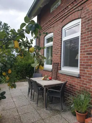 Ein Garten an der Unterkunft Ferienwohnung Medemgarten