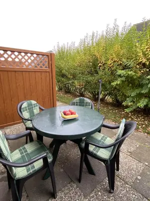Ein Garten an der Unterkunft Hus Waterkant