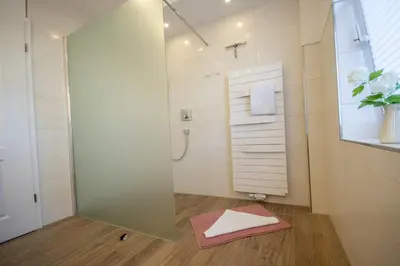 Ein Badezimmer in der Unterkunft Duhner Strand Whg 1