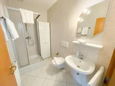 Ein Badezimmer in der Unterkunft Residenz Grantz Sahlenburg Wohnung 2