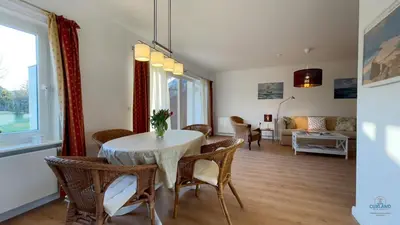 Ein Sitzbereich in der Unterkunft Ferienhaus James