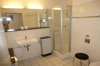 Ein Badezimmer in der Unterkunft Trafalgar 228