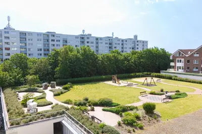 Ein Garten an der Unterkunft Lord Nelson 317