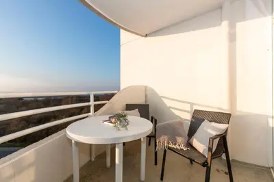Ein Balkon oder eine Terrasse in der Unterkunft Lord Nelson 606