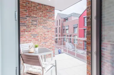Ein Balkon oder eine Terrasse in der Unterkunft Germaniastr 7 Germaniastr 7, Whg Hafenkoje