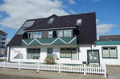 Das Gebäude in dem sich die Ferienwohnung befindet