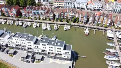 Blick auf einen Fluss in der Nähe des Ferienhauses