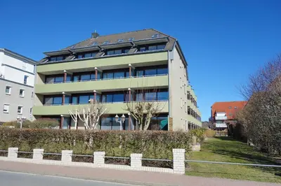 Das Gebäude in dem sich die Ferienwohnung befindet