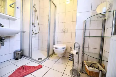 Ein Badezimmer in der Unterkunft Haus am Waldbad AW26