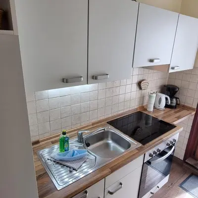 Küche/Küchenzeile in der Unterkunft Haus Kaiser Appartement 3 Deichlust