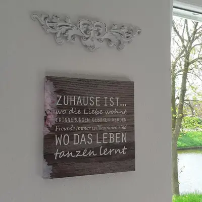 Ein Zertifikat, Auszeichnung, Logo oder anderes Dokument, das in der Unterkunft Bi uns im Norden ausgestellt ist