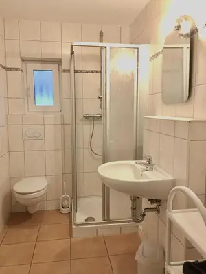 Ein Badezimmer in der Unterkunft Satelsrönne 8