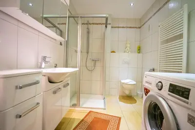 Ein Badezimmer in der Unterkunft Seehafen 1 3
