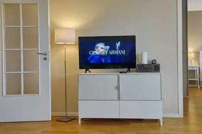 TV/Unterhaltungsangebot in der Unterkunft Büsumer Hochhaus Wohnung In Lee