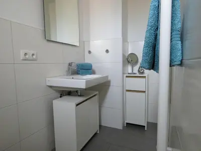 Ein Badezimmer in der Unterkunft Haus zwischen den Deichen Wohnung 1