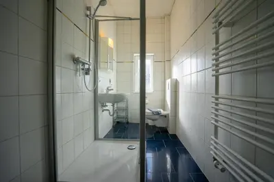 Ein Badezimmer in der Unterkunft Klaar Kimming Haus Wattwurm