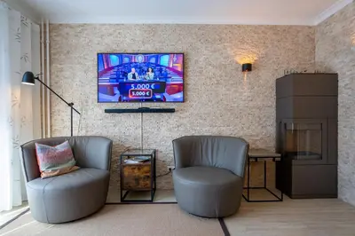 TV/Unterhaltungsangebot in der Unterkunft Hohenzollernpassage Wohnung Nordseeidyll