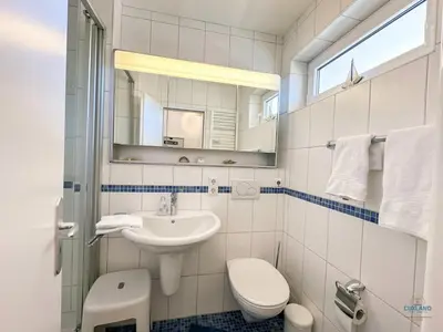 Ein Badezimmer in der Unterkunft Haus Alte Liebe Whg 404 Utkiek