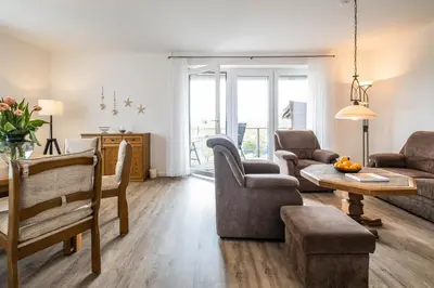 Ein Sitzbereich in der Unterkunft Haus Seehafen Seehafen 1 5