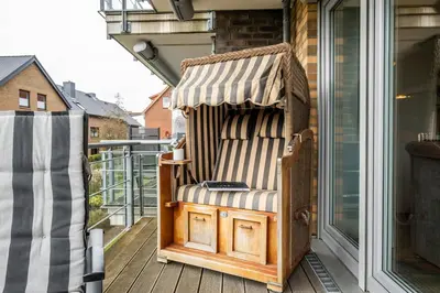 Ein Balkon oder eine Terrasse in der Unterkunft Haus Seehafen Seehafen 1 5