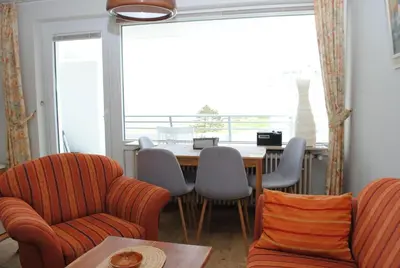 Ein Sitzbereich in der Unterkunft Haus Hanseatic, Wohnung 512