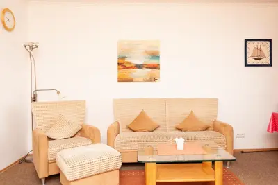 Ein Sitzbereich in der Unterkunft Haus Hanseatic, Wohnung 702